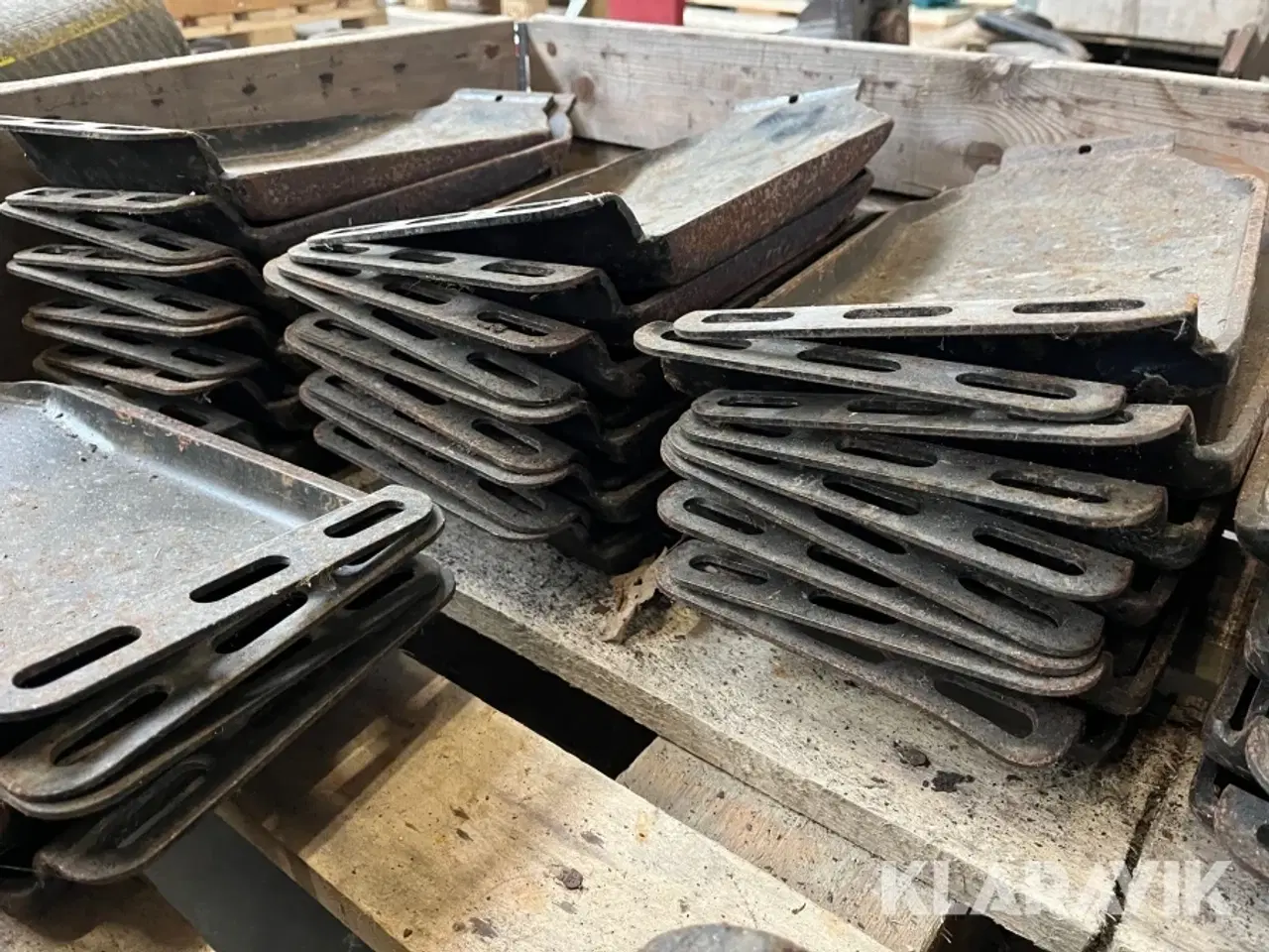 Billede 7 - Høje slæbesko til Claas Disco 9200