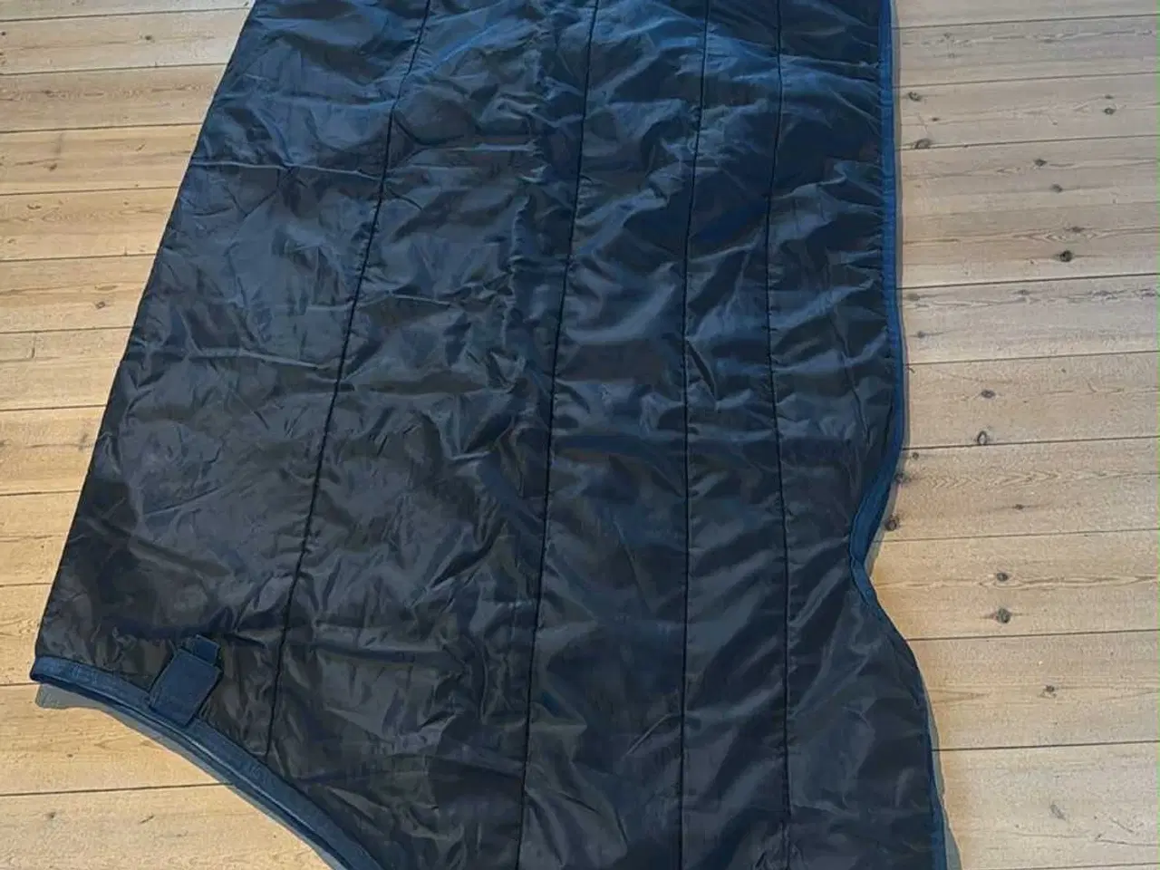 Billede 2 - Horseweare liner 200g str 145