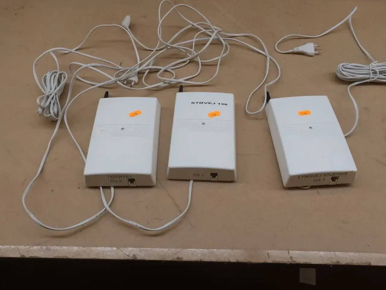 Billede 1 - 3 stk. network termination ACCESS TECHNOLOGY