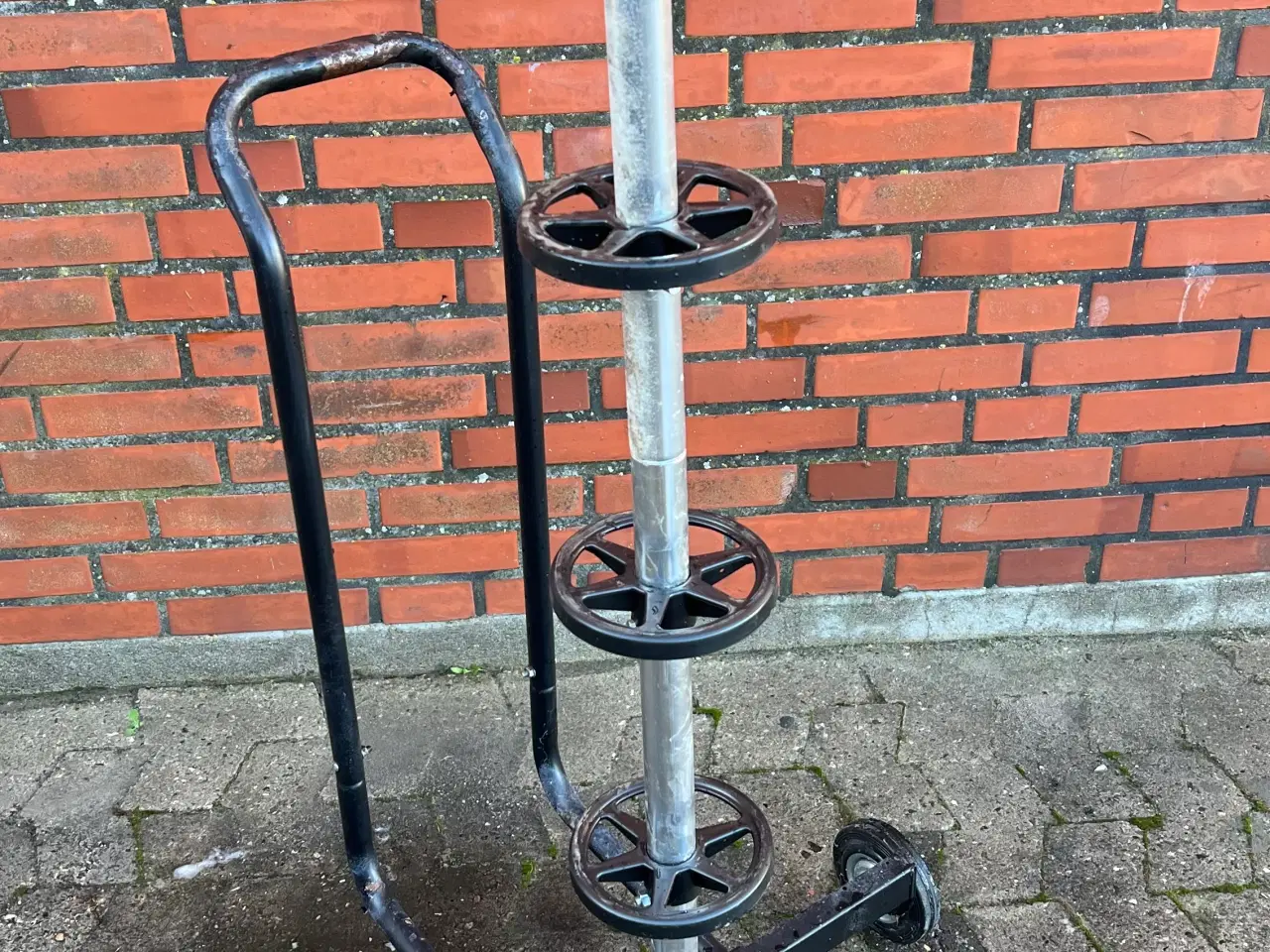 Billede 3 - Vinterhjul med opbevaringsstativ