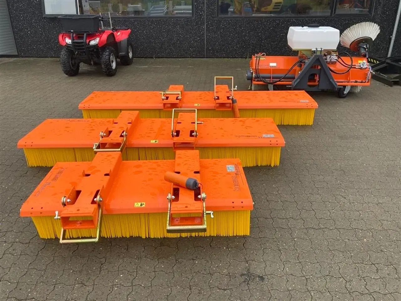 Billede 19 - Multi-Clean 580 Dual opsamlerkasse, vandtank og sidebørste