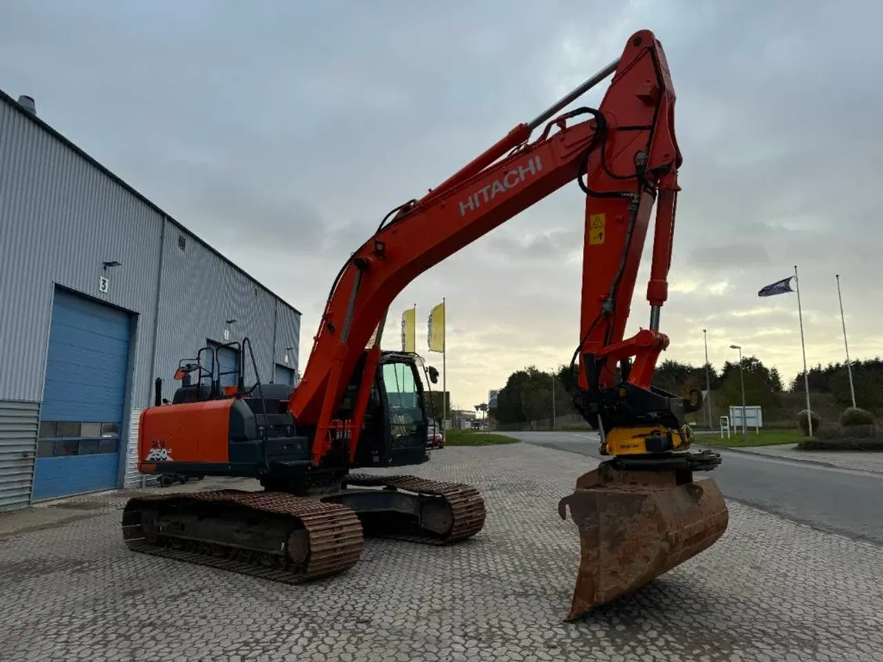 Billede 3 - Hitachi ZX 250 LC-6