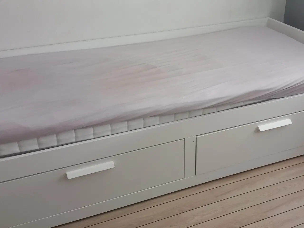 Billede 2 - Udtræksseng 