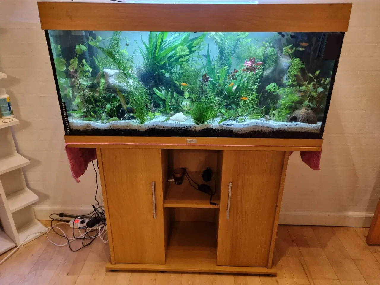 Billede 6 - Akvarie 180L 