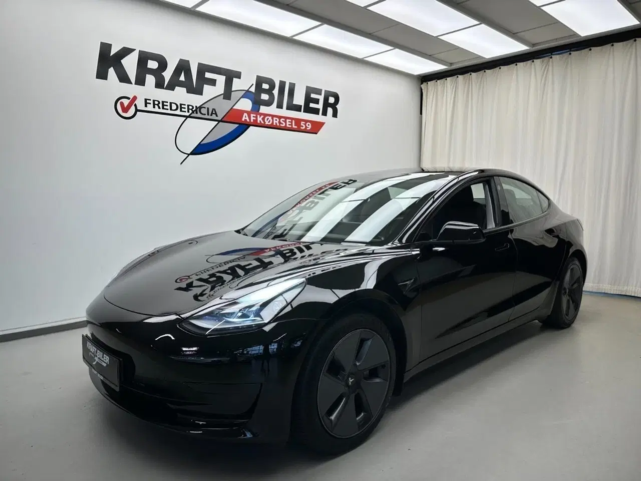 Billede 1 - Tesla Model 3  Standard Range+ RWD