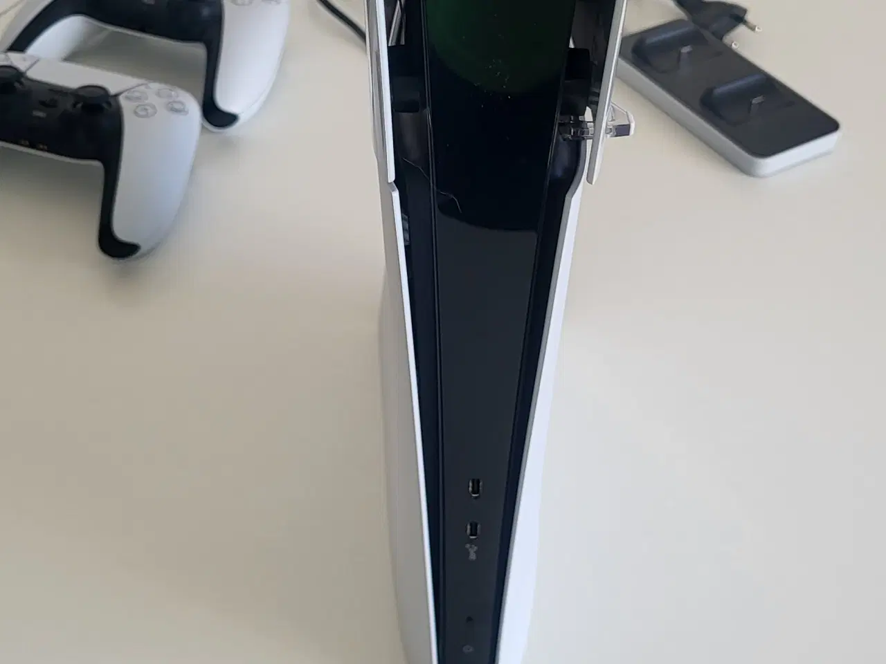 Billede 6 - PS5 Slim digital + tilbehør