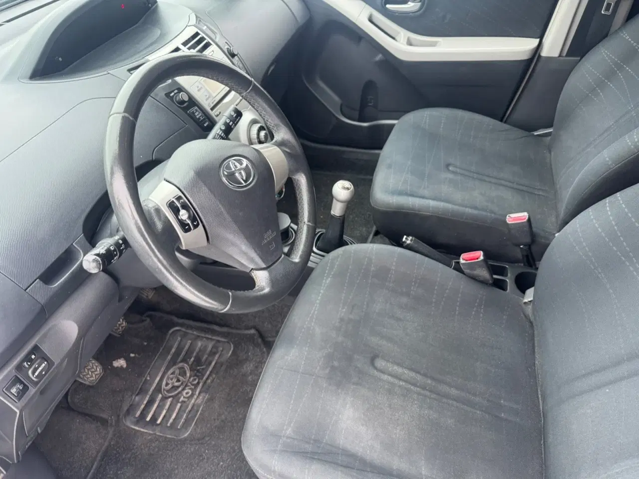 Billede 7 - Toyota Yaris 1,4 D-4D Luna