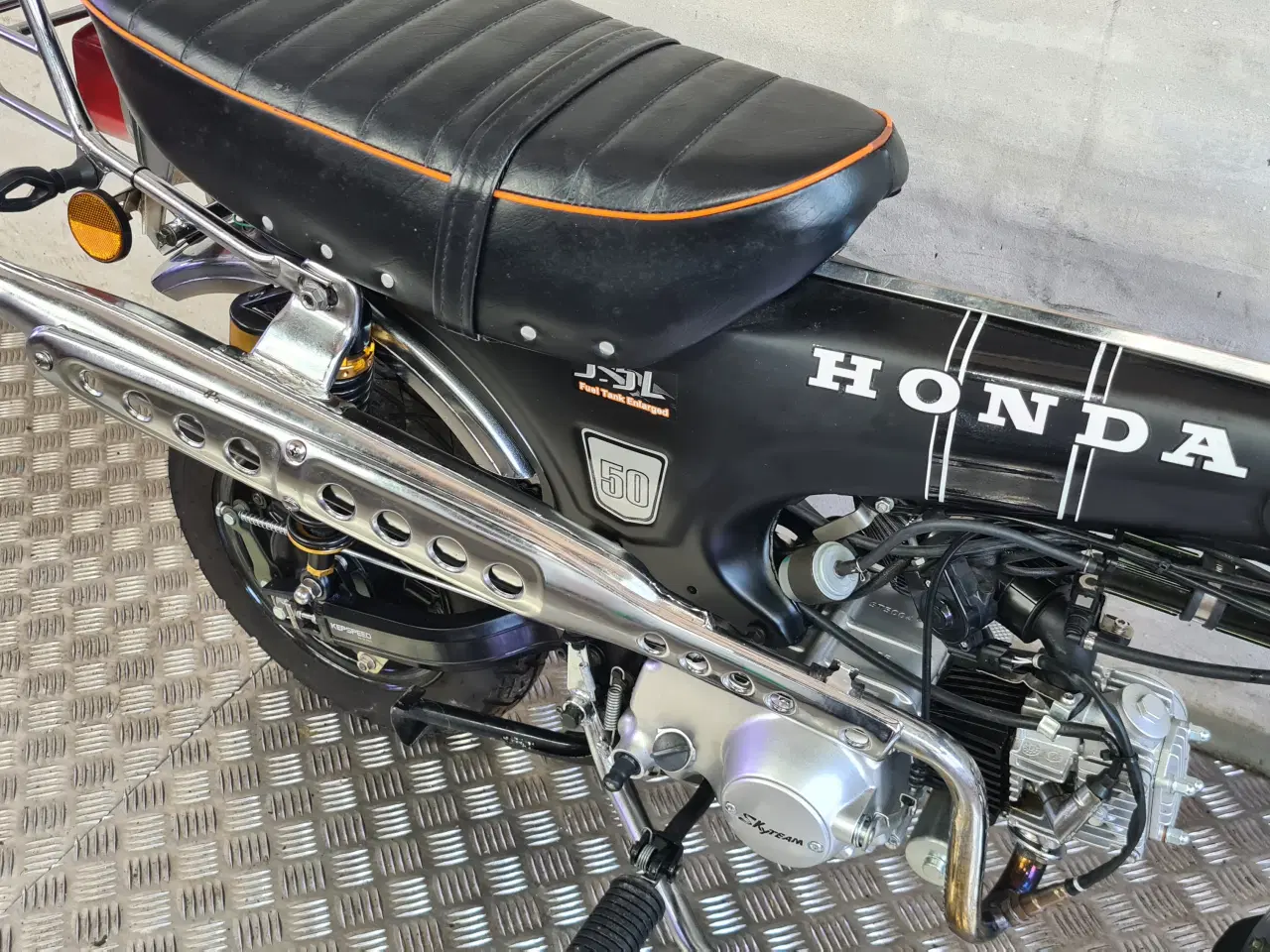 Billede 4 - Honda Dax- Skyteam 50cc