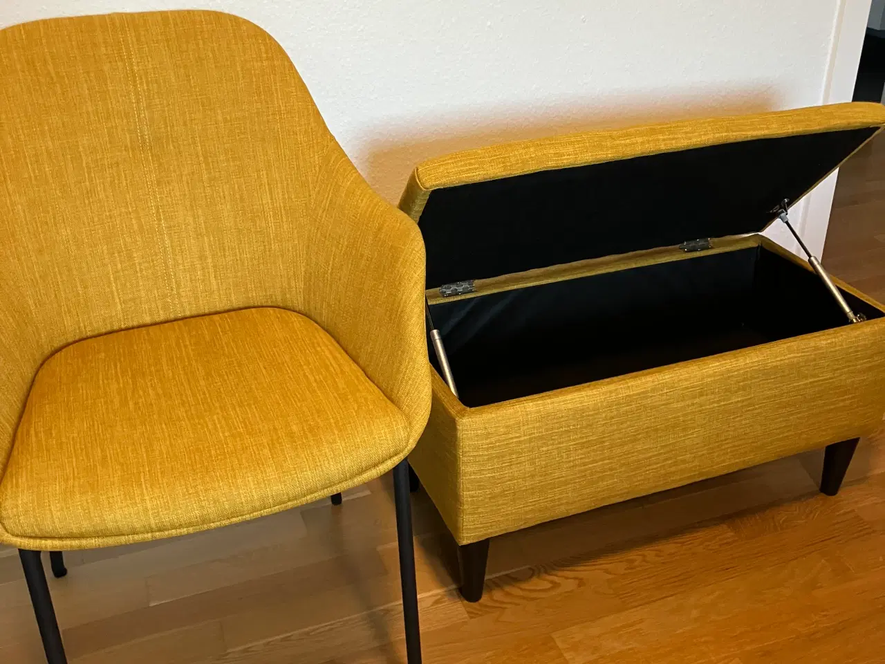 Billede 2 - Stol og puf