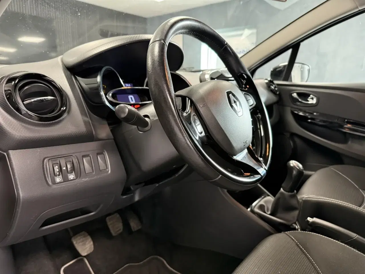 Billede 15 - Renault Clio 1,5 DCI Expression 75HK 5d