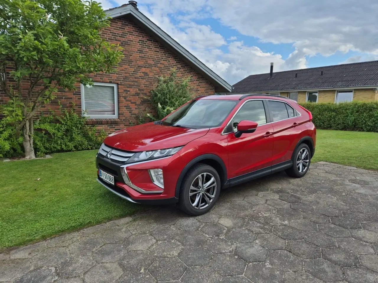 Billede 1 - Mitsubishi Eclipse Cross 1,5 T 163 Invite+
