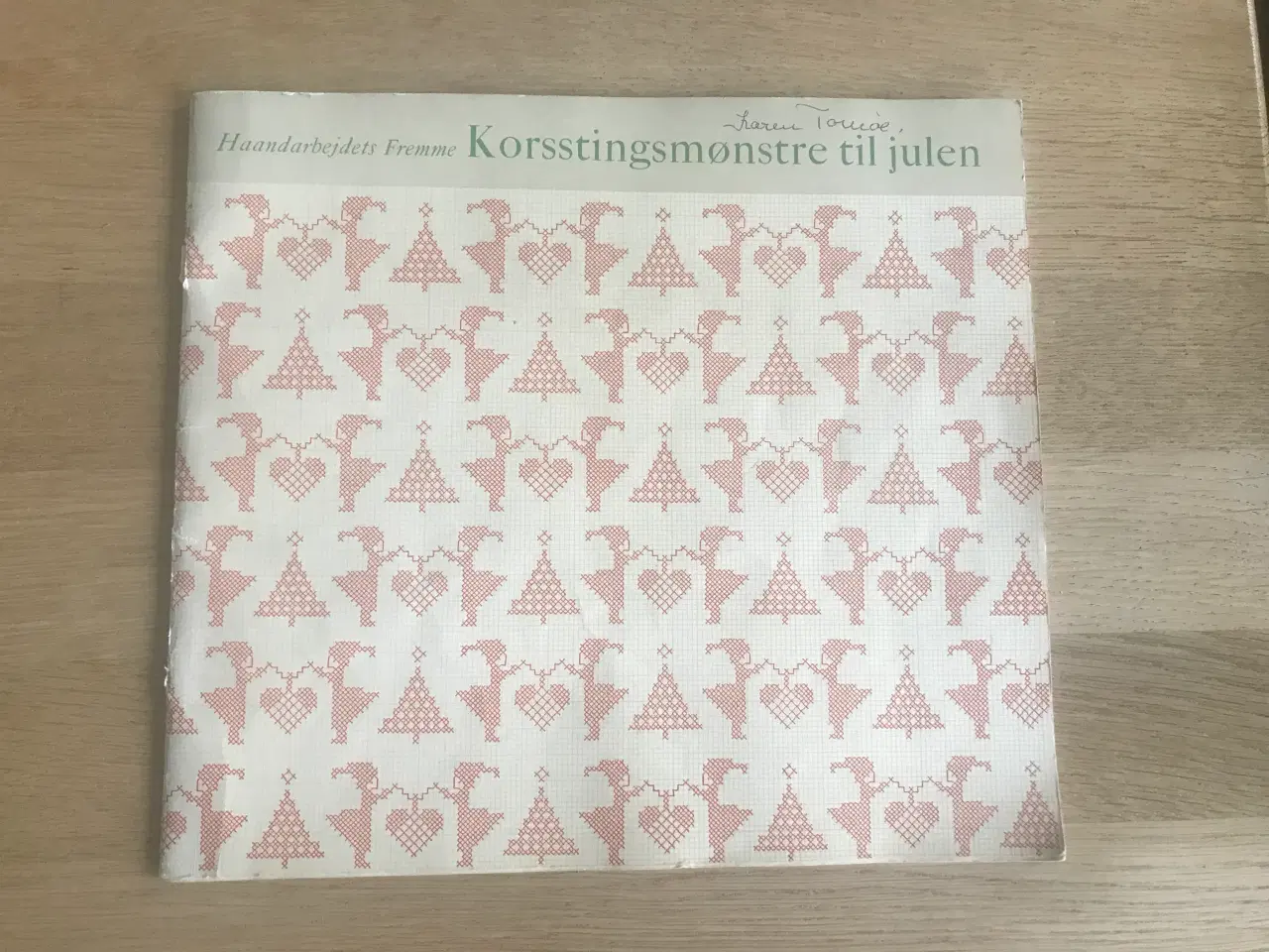 Billede 1 - Haandarbejdets Fremme Korsstingsmønstre til julen