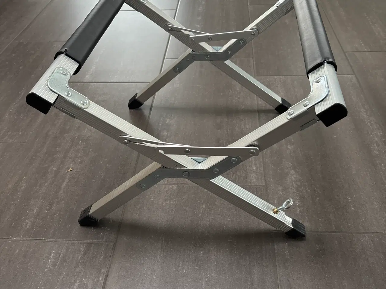 Billede 3 - Stativ til køler box 