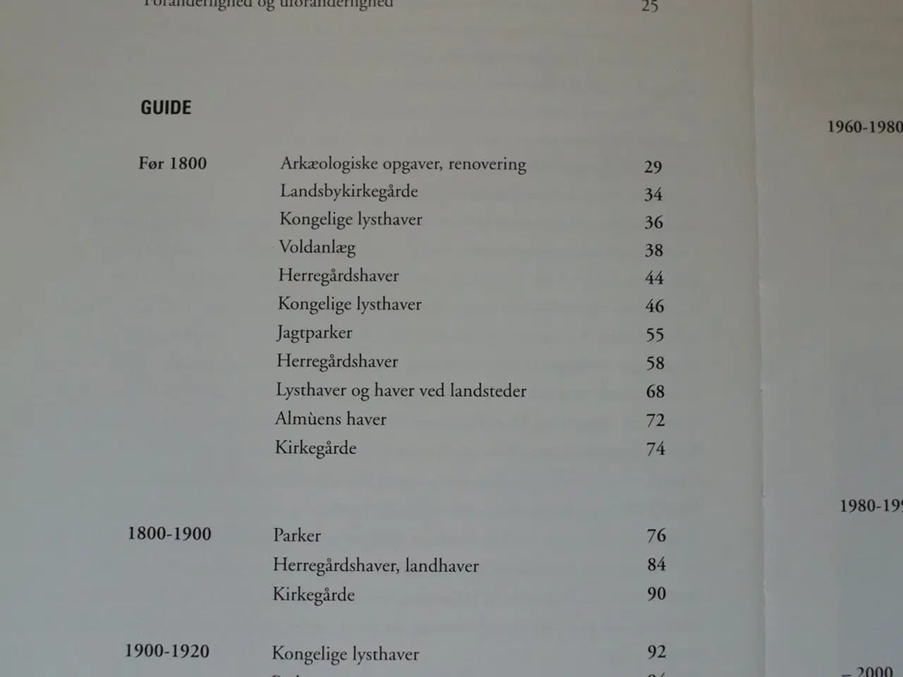Billede 2 - guide til dansk havekunst år 1000-2000, af annemar