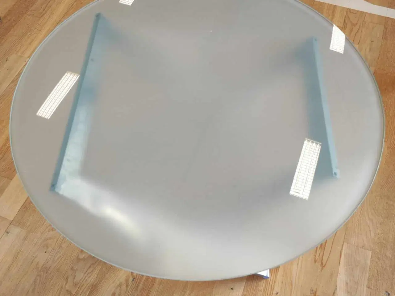 Billede 1 - Sofabord med glasplade