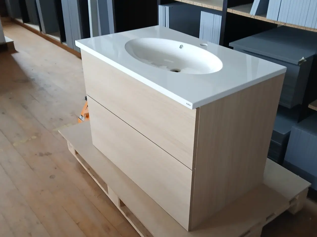 Billede 4 - badsæt 80 cm