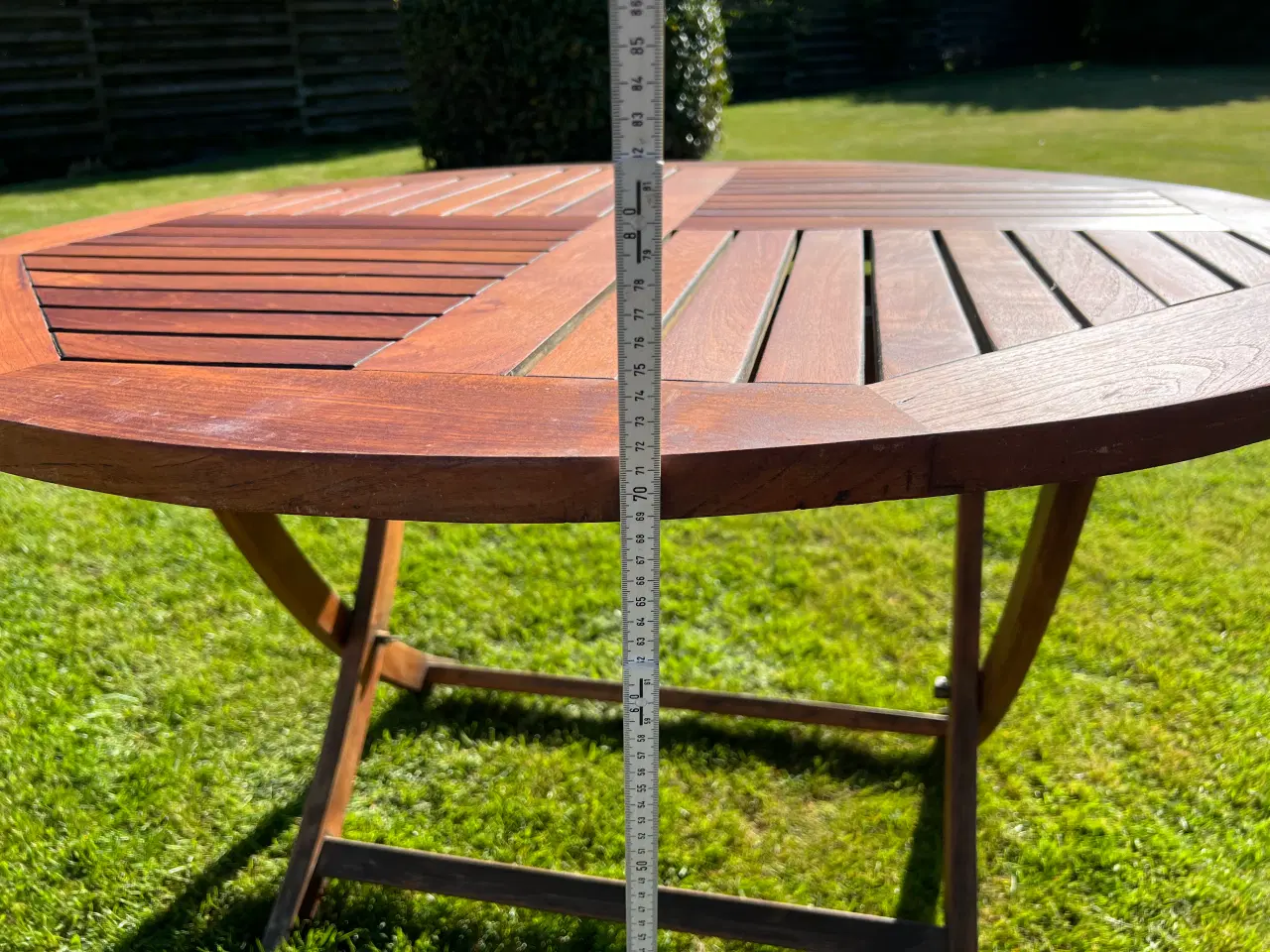 Billede 3 - Teak havebord rundt