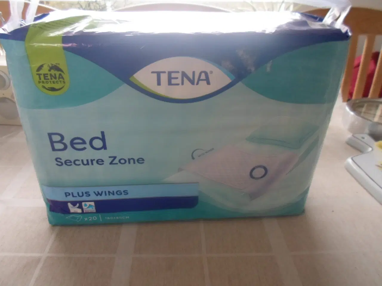 Billede 1 - TENA Bed Secure Zone Plus Wings.   