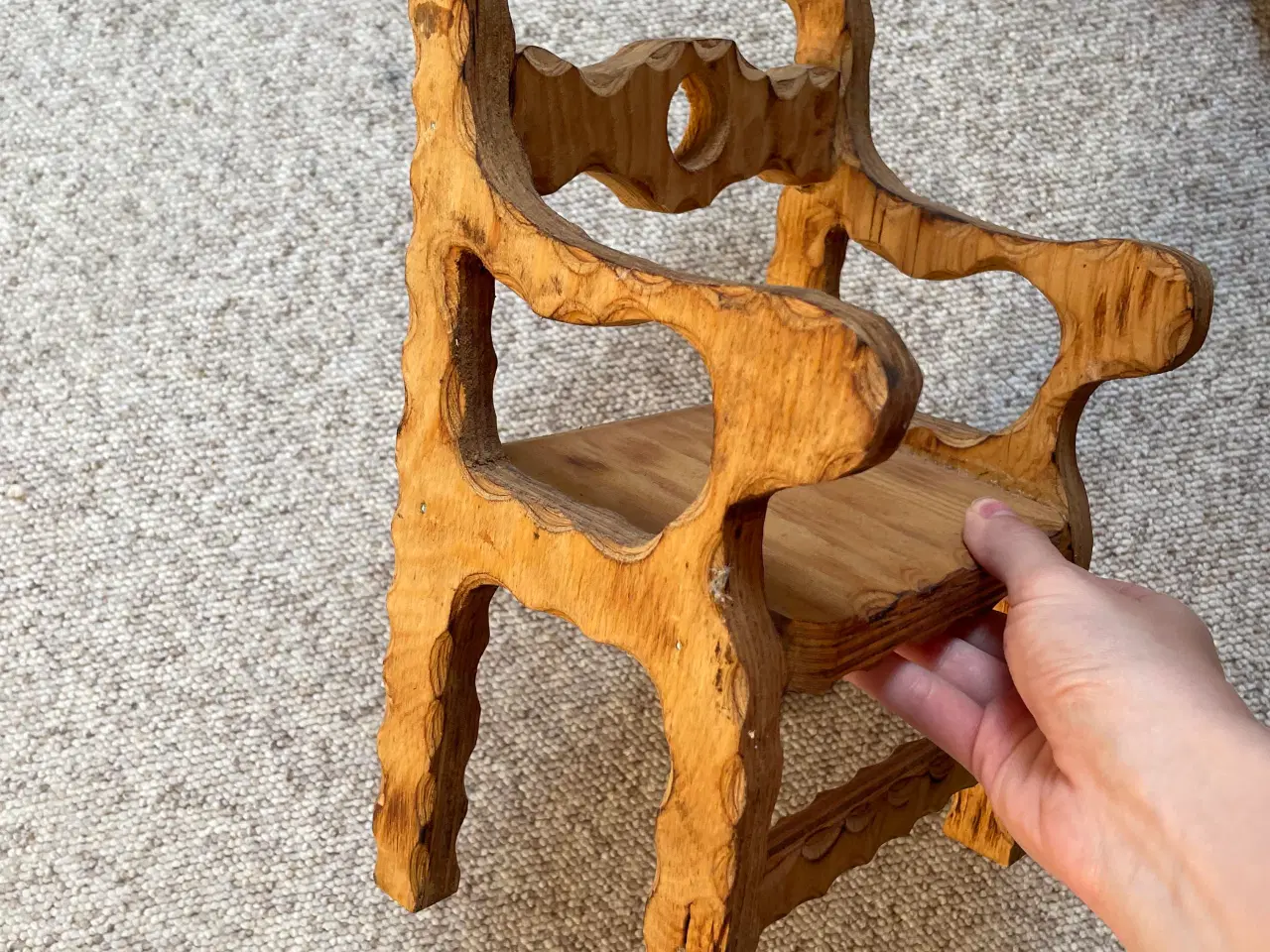 Billede 3 - Bord og stol i træ uden nisser