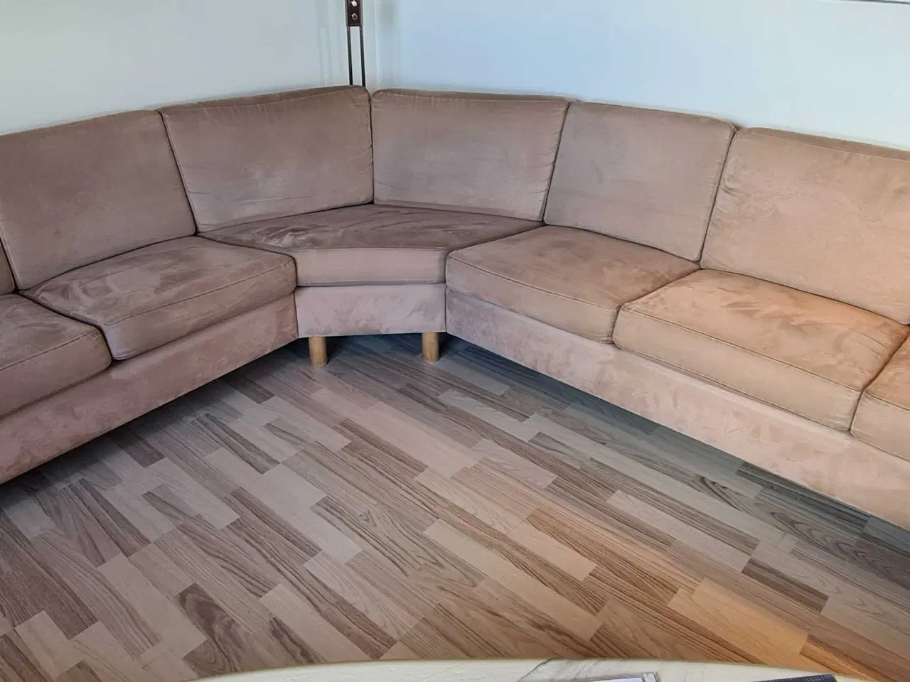 Billede 1 - Stor rummelig hjørnesofa