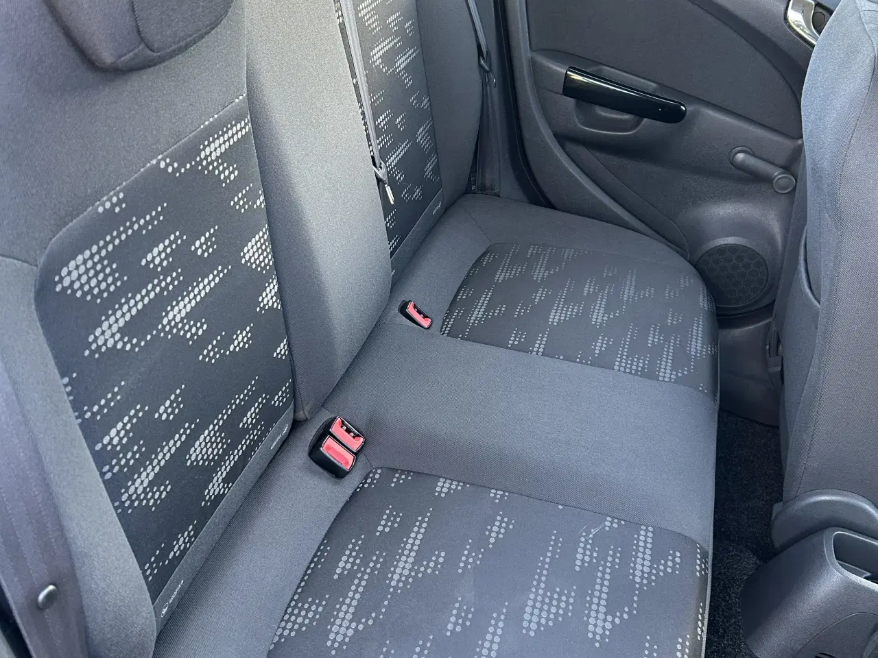 Billede 7 - Velholdt Opel Corsa 1,2i Twinport Enjoy 5-dørs