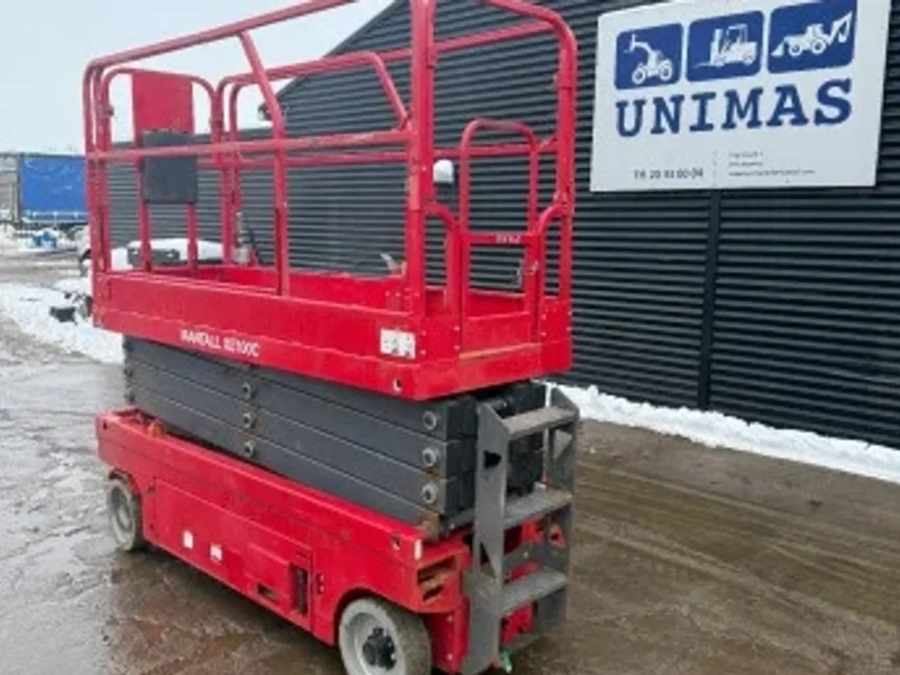 Billede 2 - Smal 10m saxlift