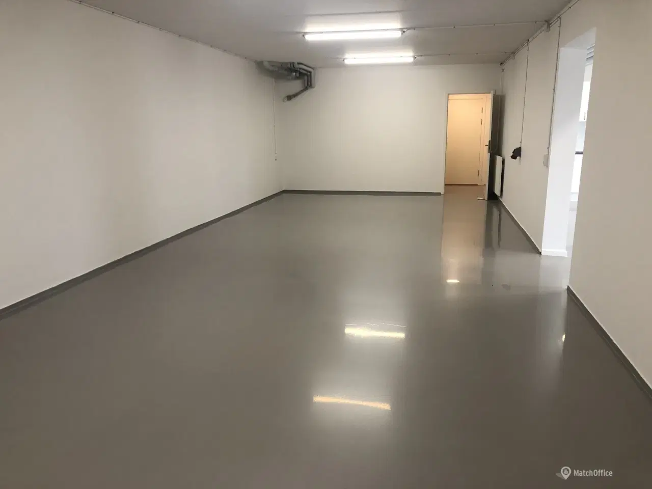 Billede 6 - Flot og lyst lager og kontorlejemål i Glostrup.