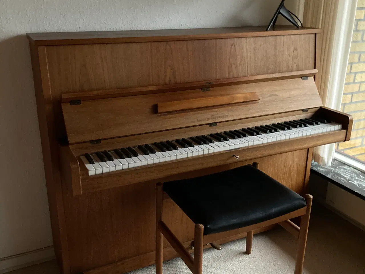Billede 3 - Klaver i Teaktræ
