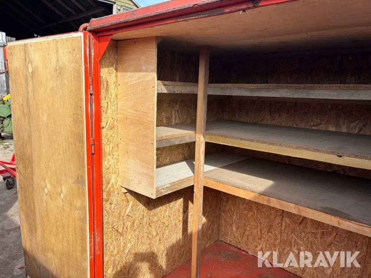 Billede 10 - Container isoleret med reoler