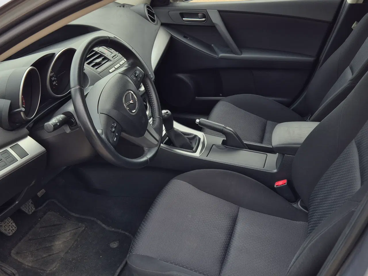 Billede 6 - Mazda 3 benzin, lav km