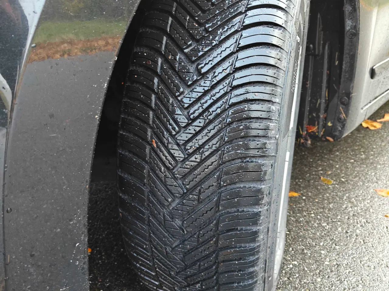 Billede 5 - Velholdt Honda FR-V 1.8 Exclusive 