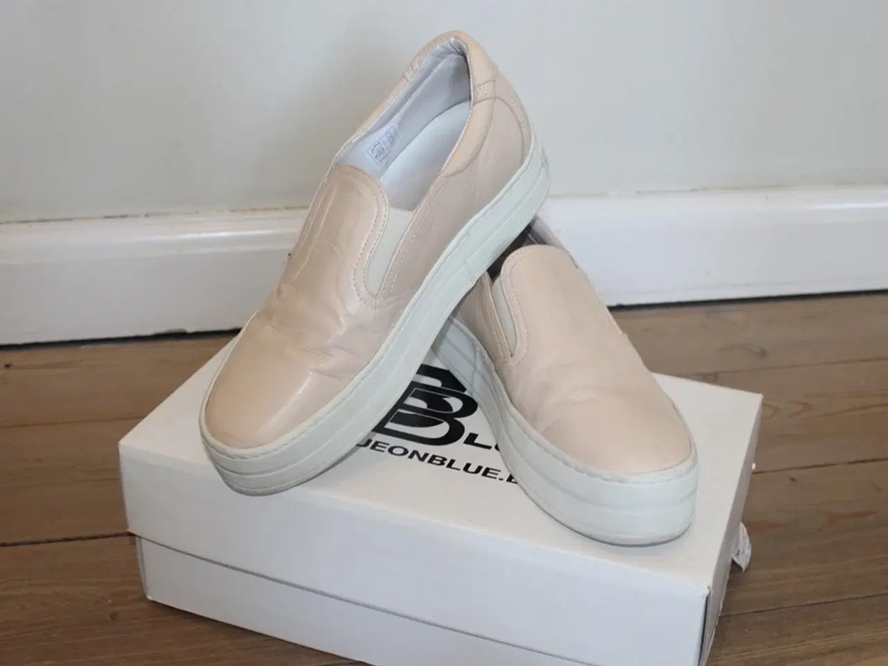 Billede 1 - Sneakers, Blueonblue str 38