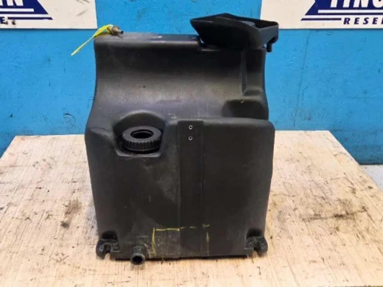 Billede 12 - New Holland TN75F Dieseltank 5195011