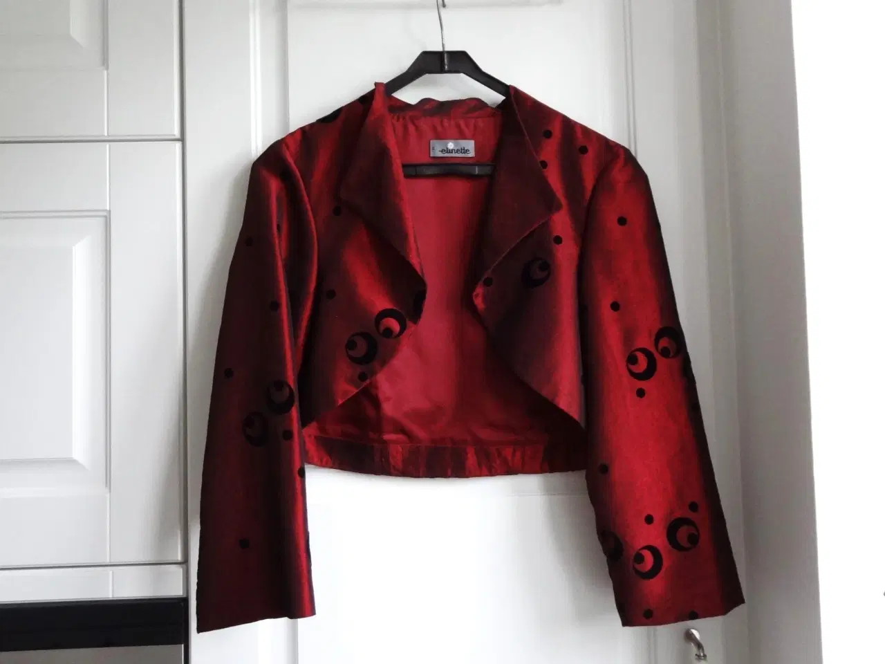 Billede 4 - Gallakjole, Elinette, Festkjole inkl. jakke str. M