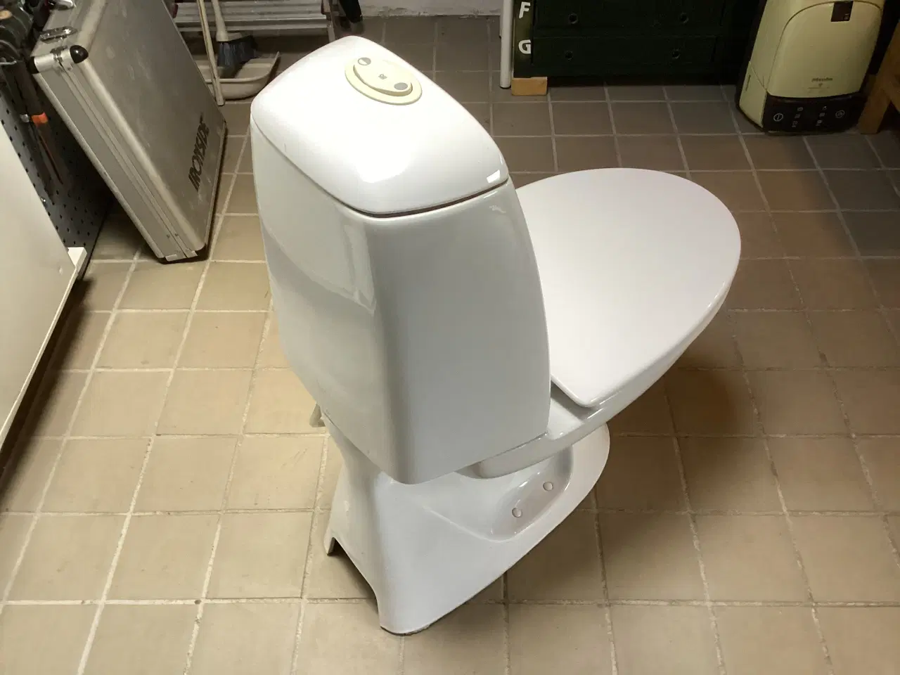 Billede 4 - Ifø toilet