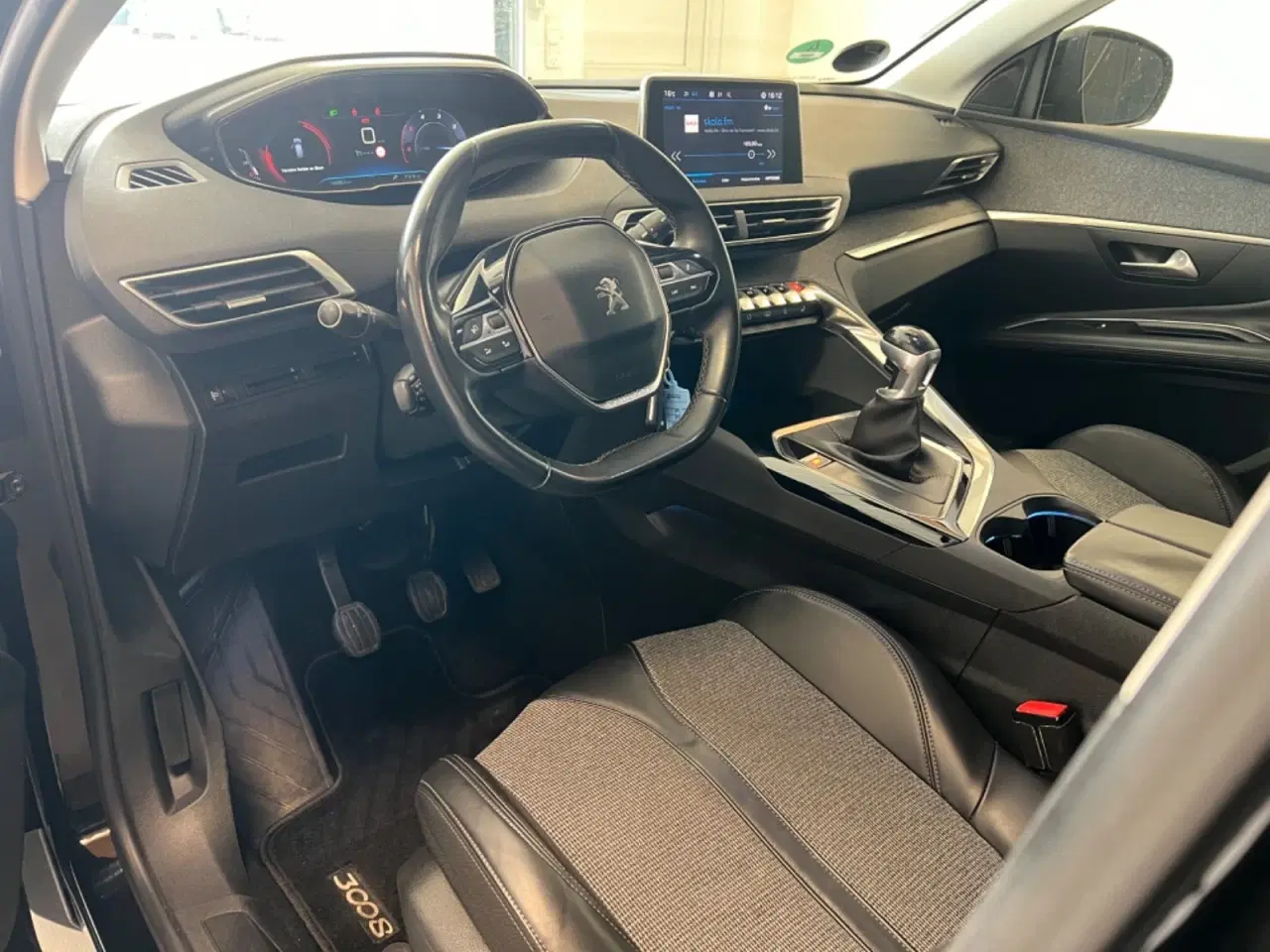 Billede 7 - Peugeot 3008 1,5 BlueHDi 130 Allure