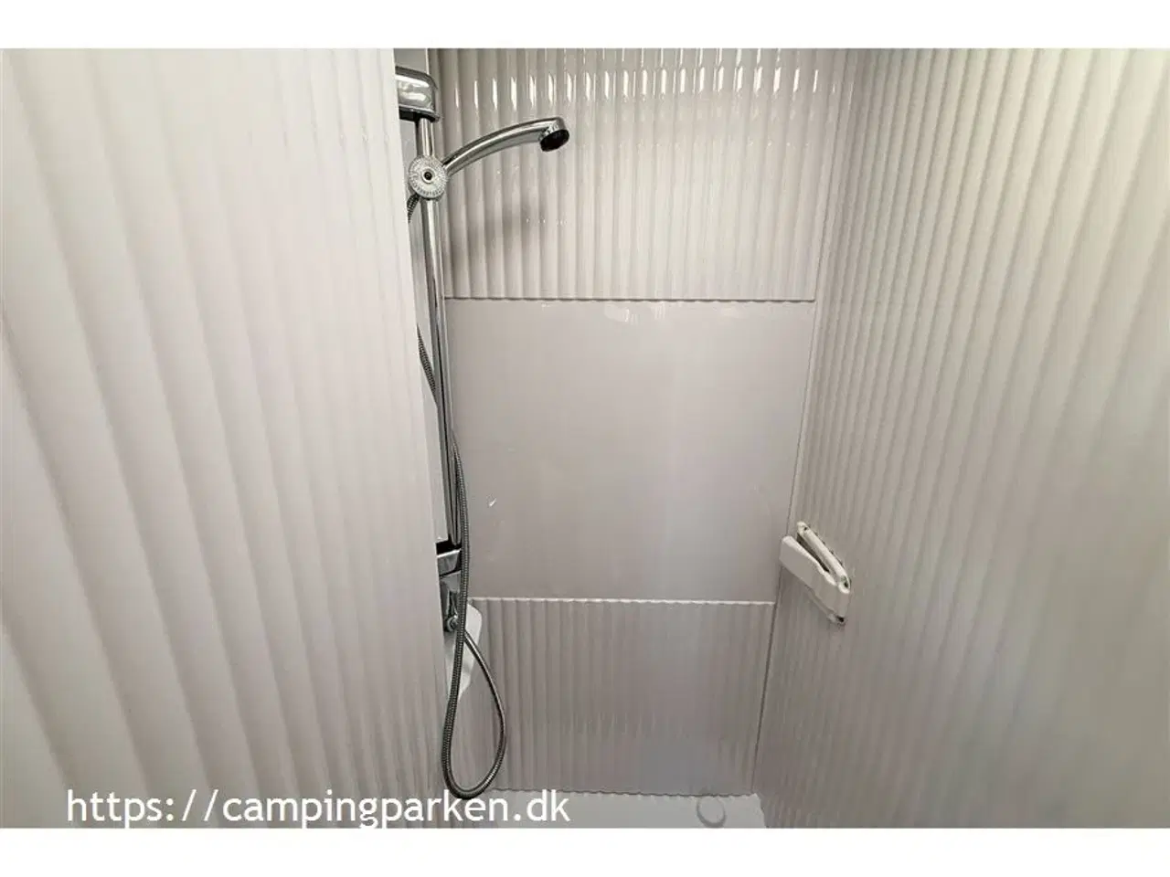 Billede 11 - 2020 - SunLight   Super fin Sunlight autocamper med enkeltsenge og 4 selepladser