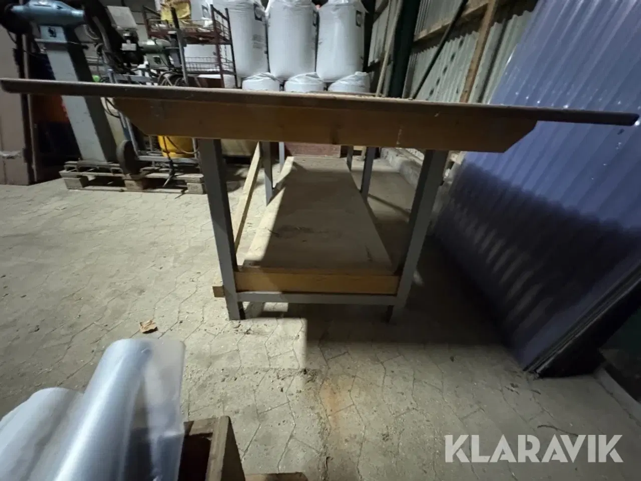 Billede 8 - Arbejdsbord