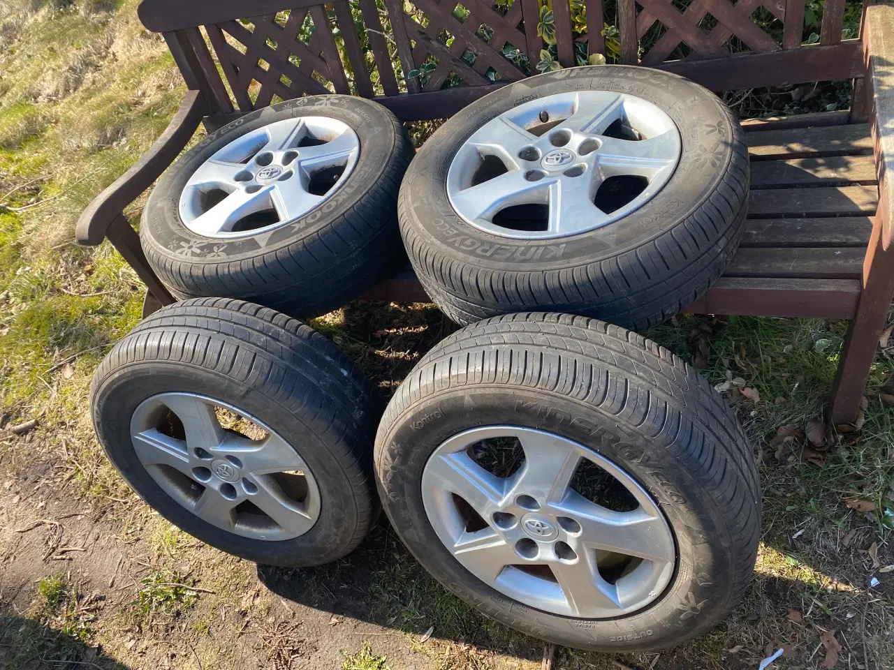 Billede 6 - 4 Bil Sommerdæk 195/65 R15 på Toyota Alufælge