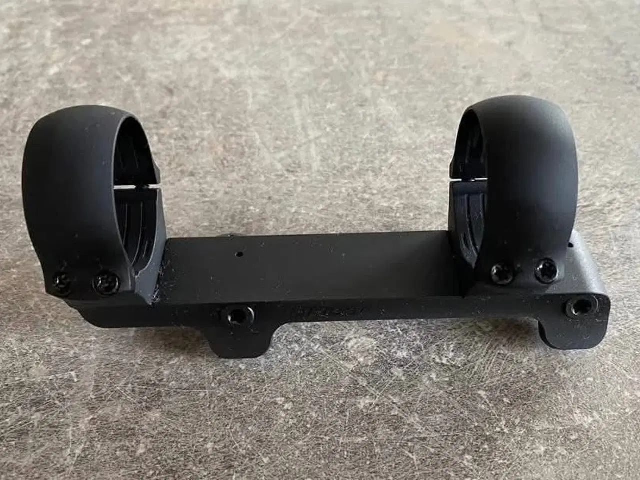 Billede 1 - Blaser R8 30 mm montage