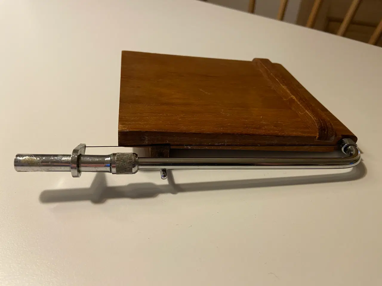 Billede 4 - Osteskærer i træ - "ostemik"