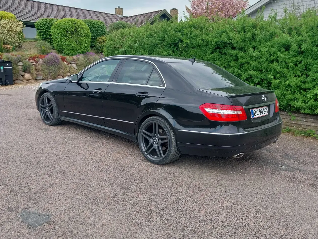 Billede 2 - Fin og velholdt merE350