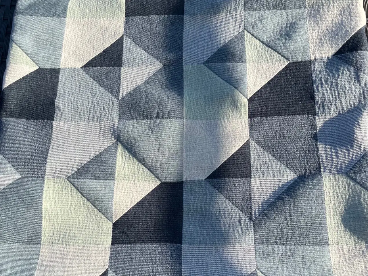 Billede 4 - IKEA pyntepudebetræk-geometrisk mønster i blå+grå