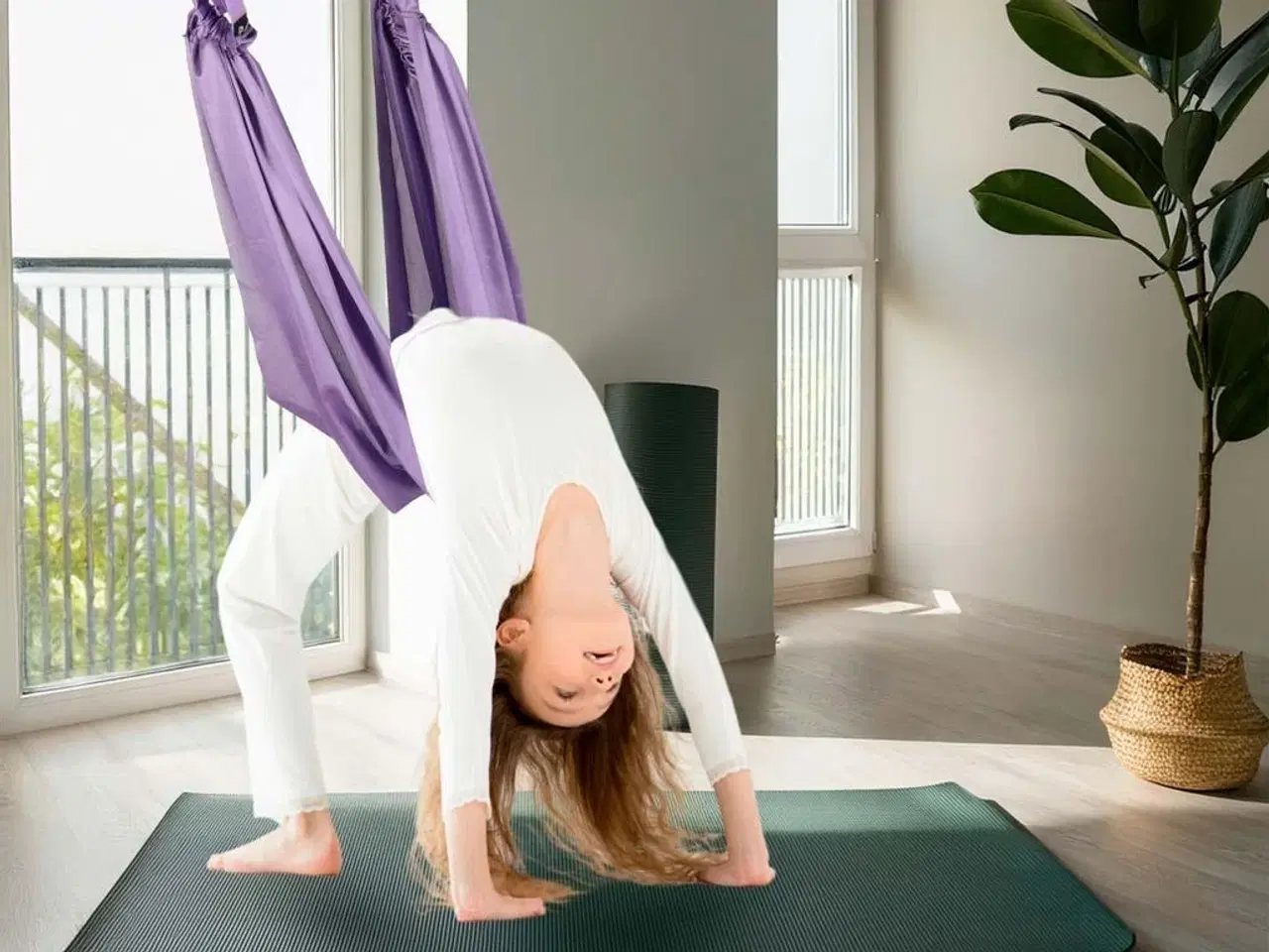 Billede 9 - Aerial yoga hængekøje/slynge 150×80 cm – lilla, op til 100 kg