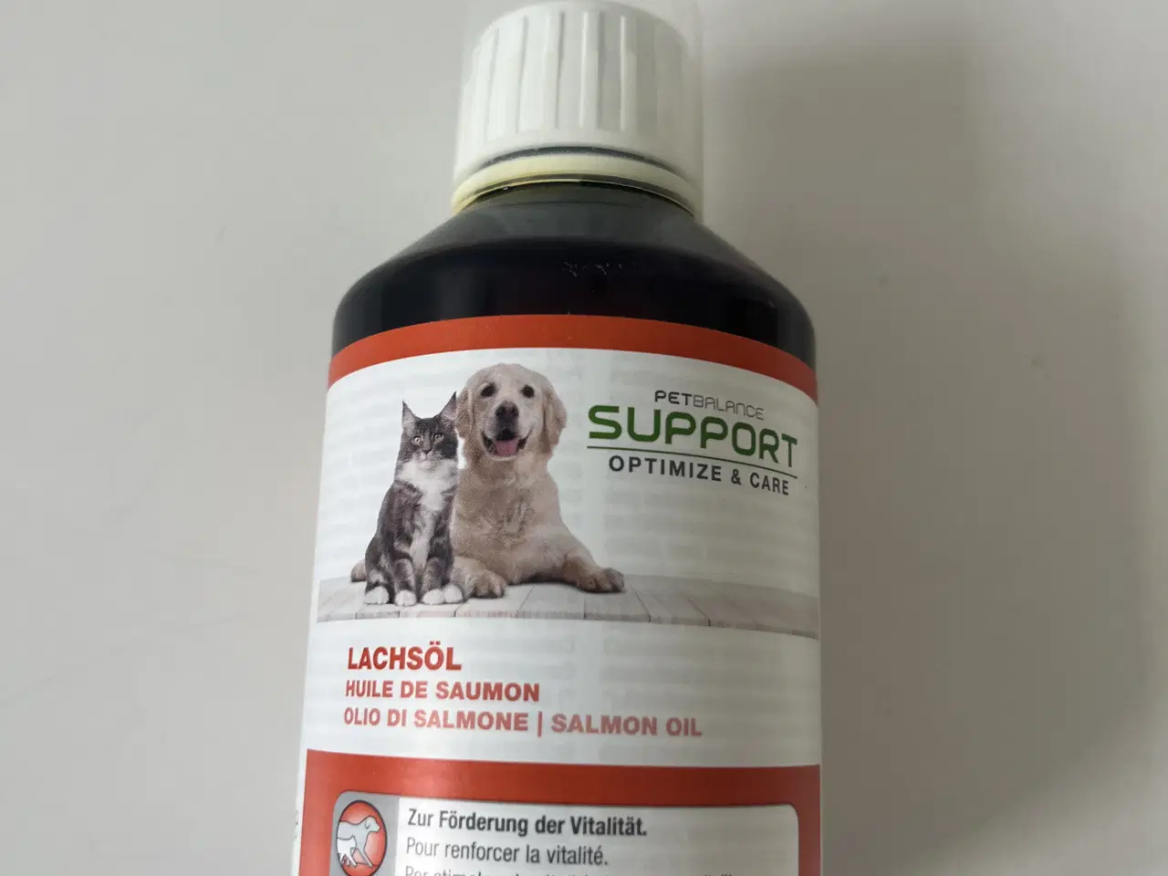 Billede 1 - Lakseolie til hund og kat