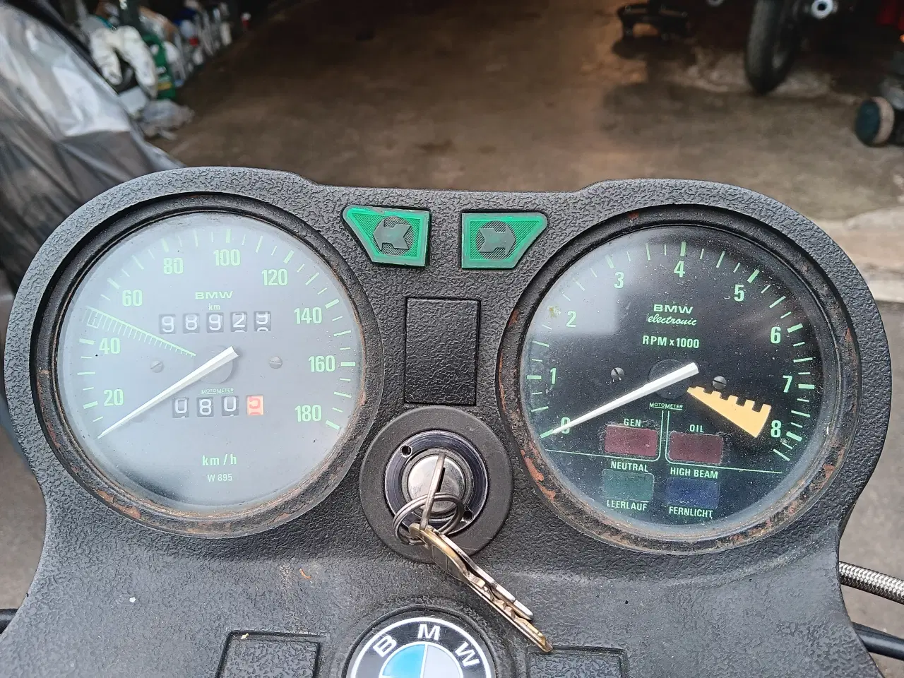 Billede 5 - Bmw r45 nysynet med plader 