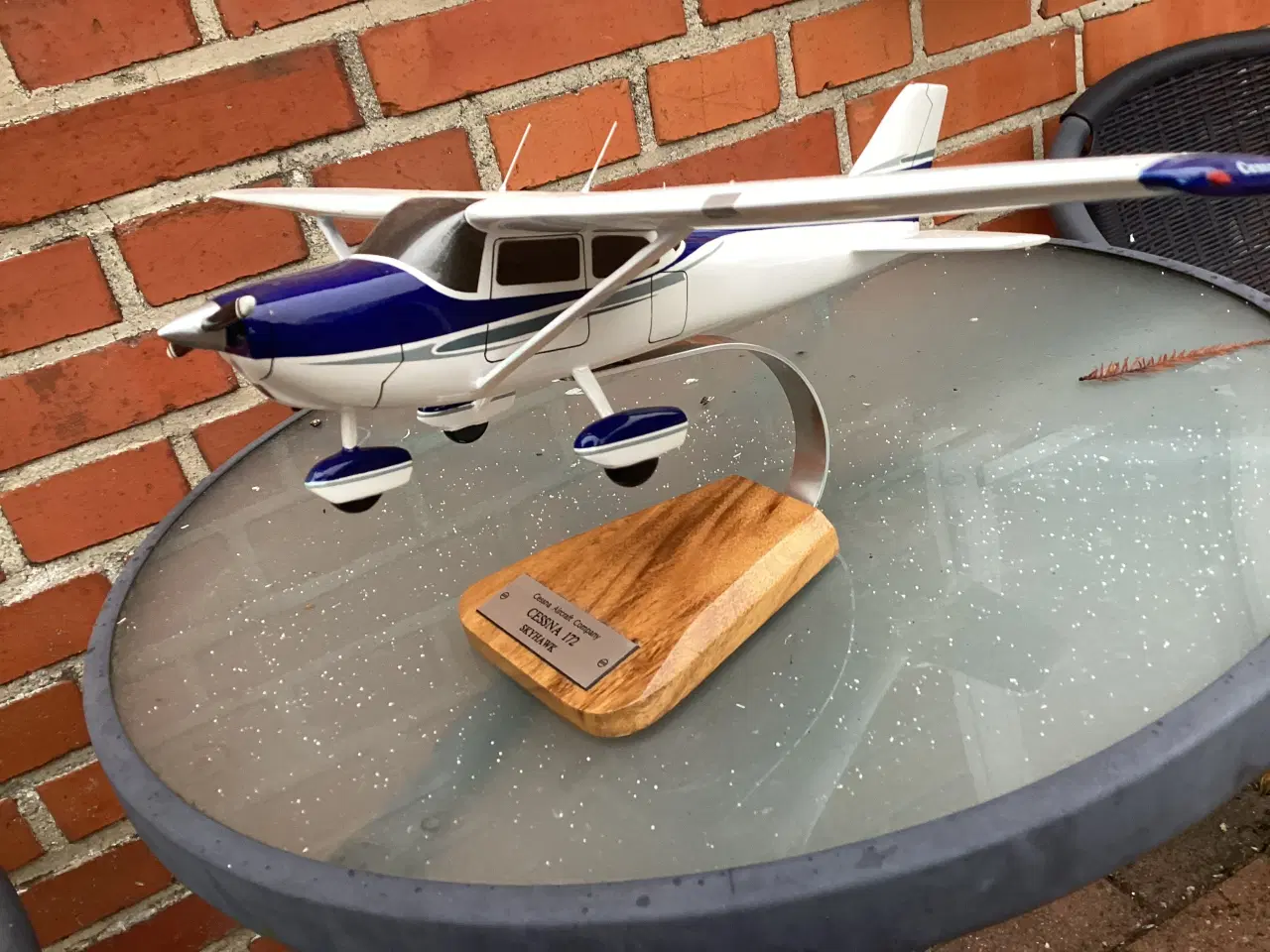 Billede 1 - Modelfly 1:24