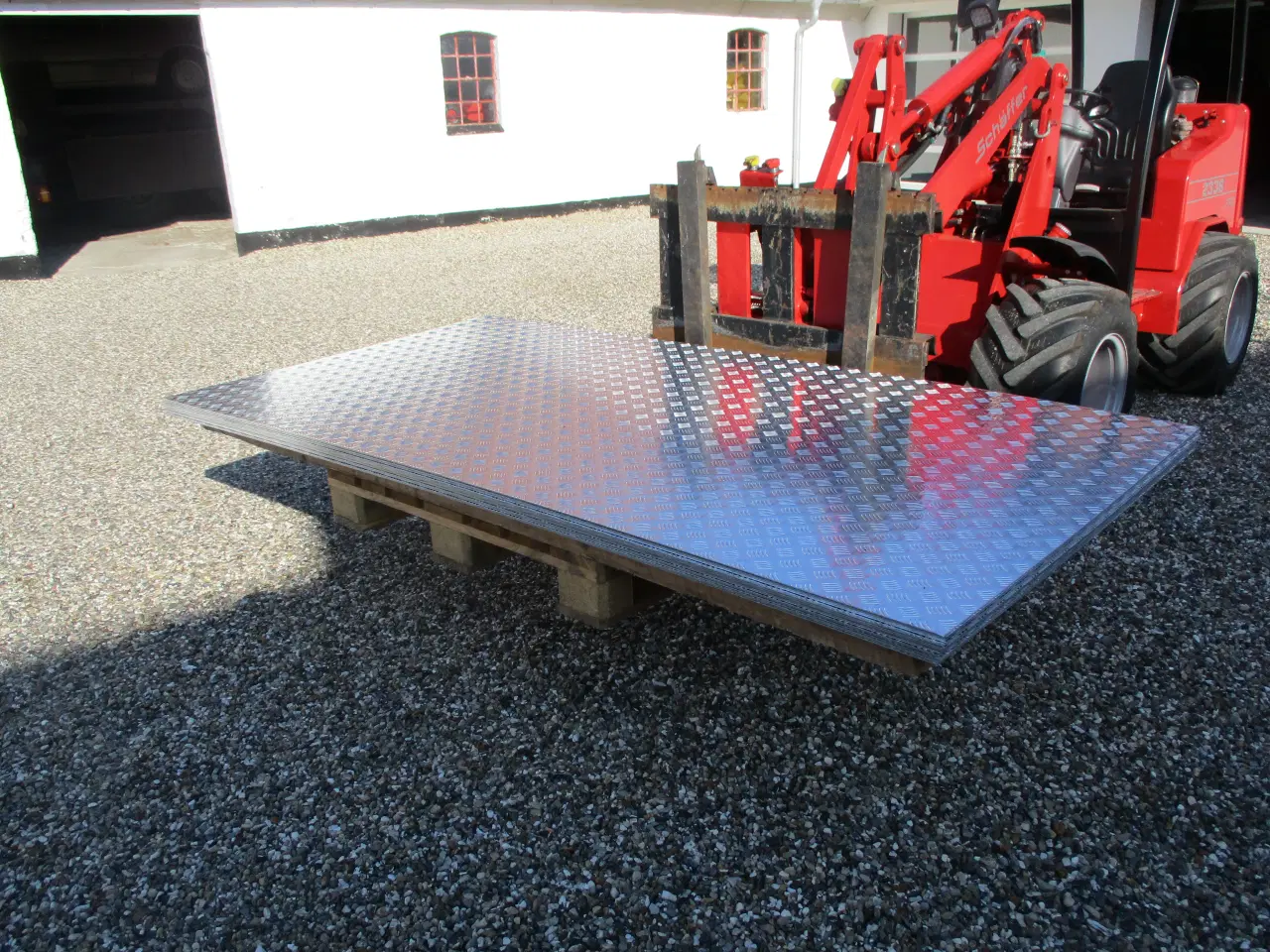 Billede 1 - Dørkplade, alu, 4/2 mm.