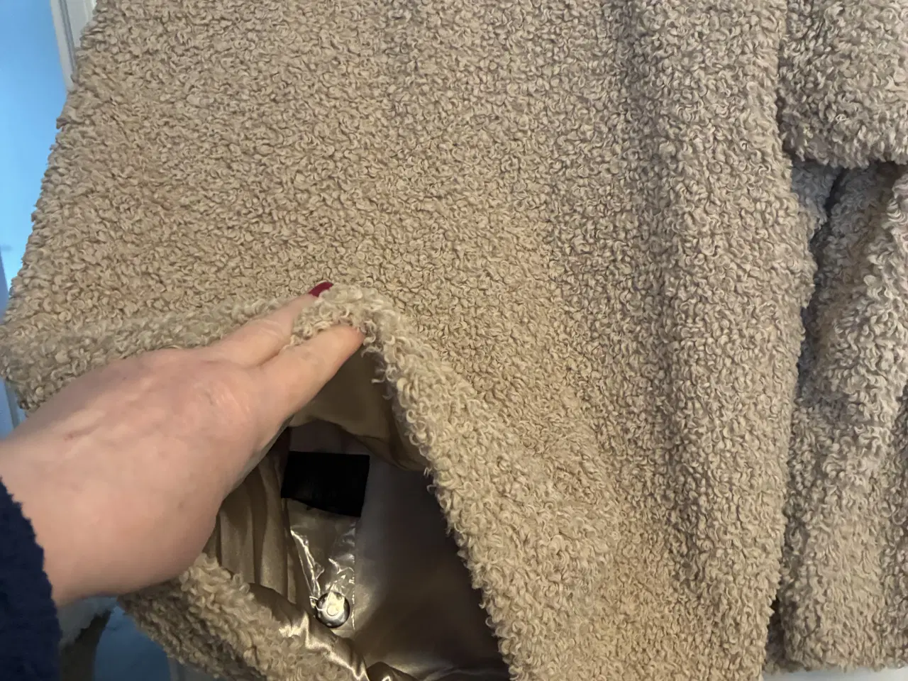 Billede 3 - Plys jakke Mrk Ulla Popken