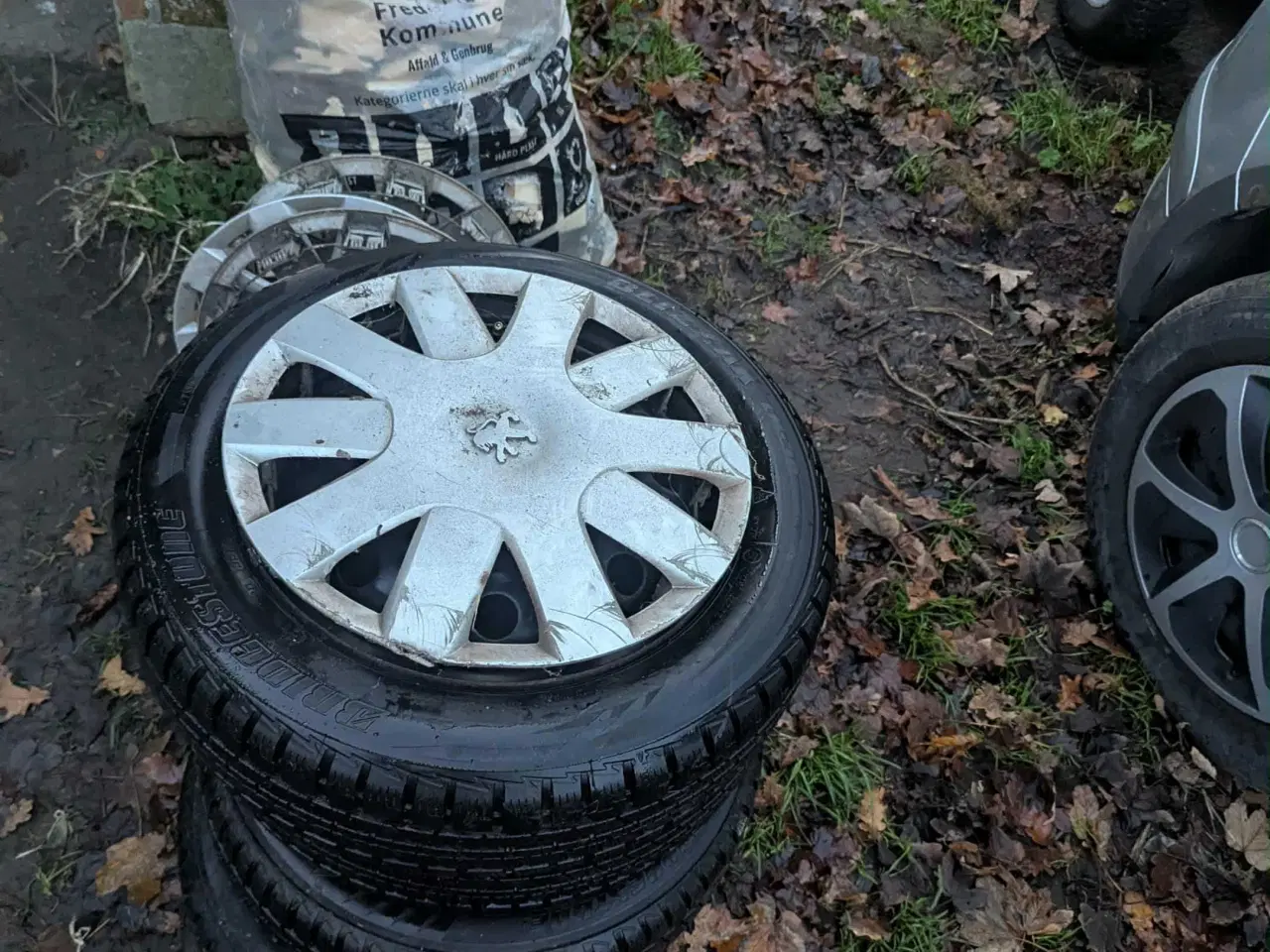 Billede 1 - Vinterdæk på fælge